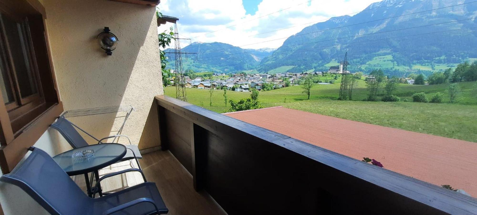 Appartement Haus Sonnenterrasse à Sankt Veit im Pongau Extérieur photo