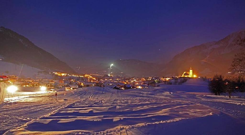 Appartement Haus Sonnenterrasse à Sankt Veit im Pongau Extérieur photo