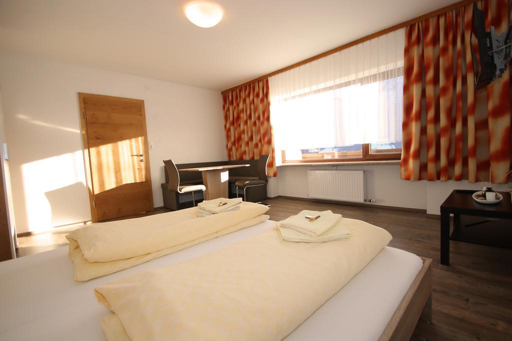 Appartement Haus Sonnenterrasse à Sankt Veit im Pongau Extérieur photo